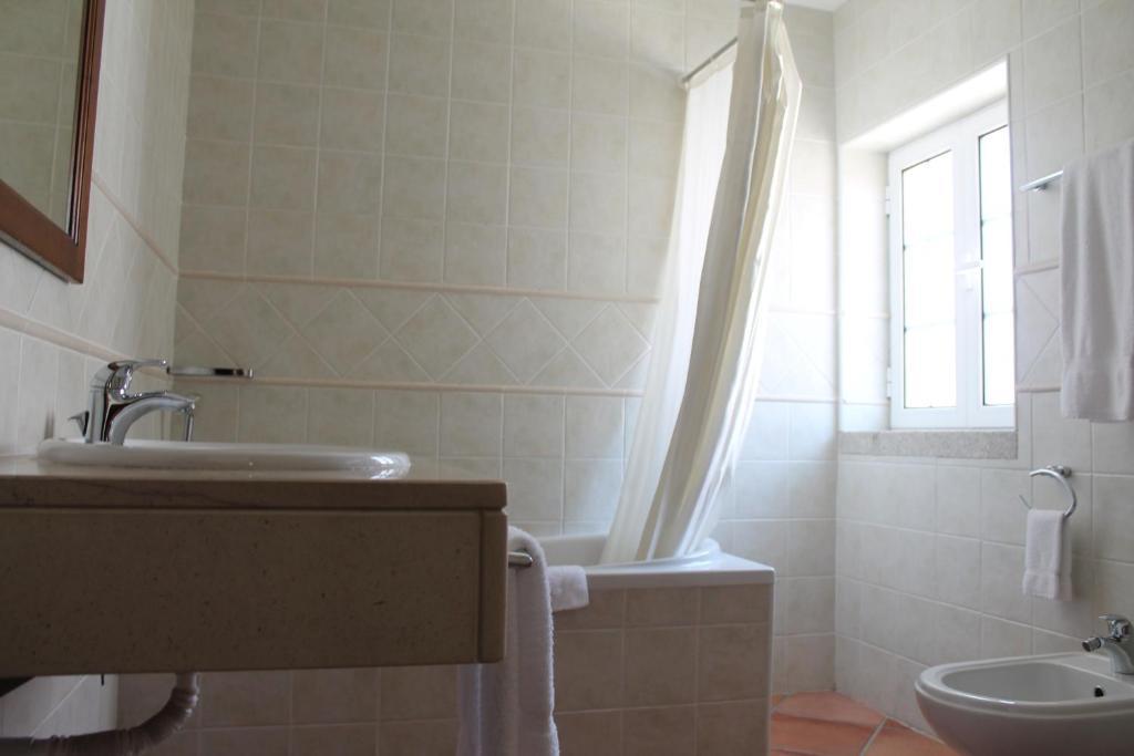Soadro Do Zezere Hotel Valhelhas Habitación foto